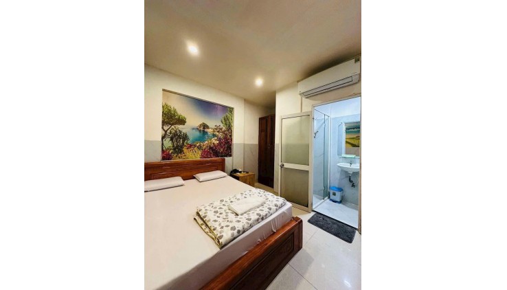 Ngộp Thoại Ngọc Hầu - 4x18m - HXH 8m vô nhà - 3 tầng BTCT
